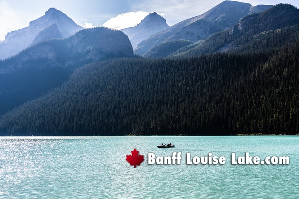 Seasonal Conditions at Lake Louise